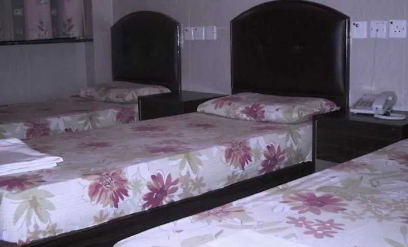 Uk Deluxe Hostel Hong Kong 2*,  China