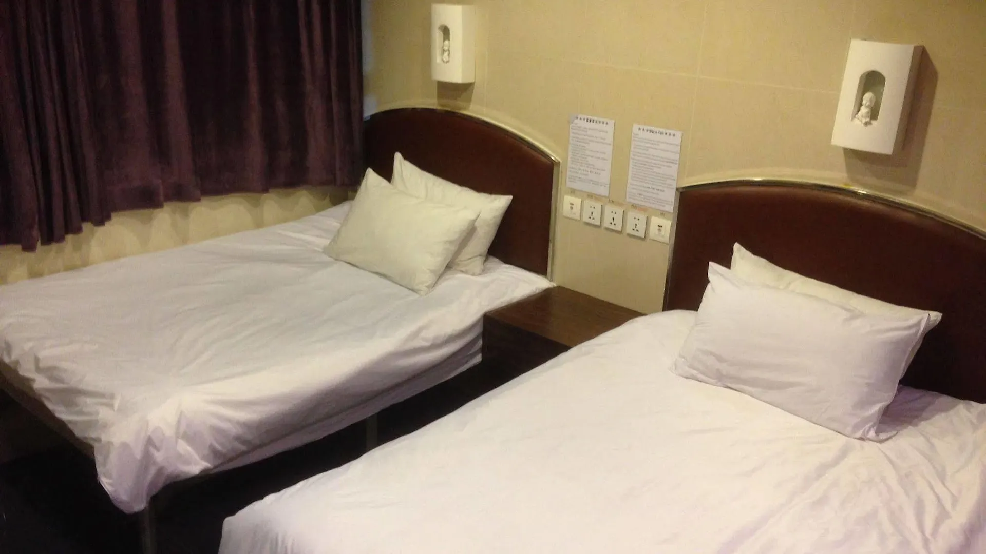 Hotel Uk Deluxe Hostel Hong Kong