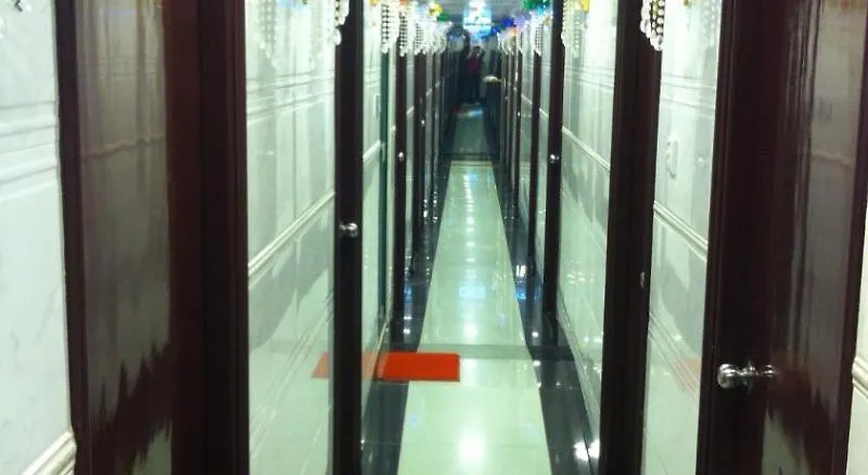 Hotel Uk Deluxe Hostel Hongkong